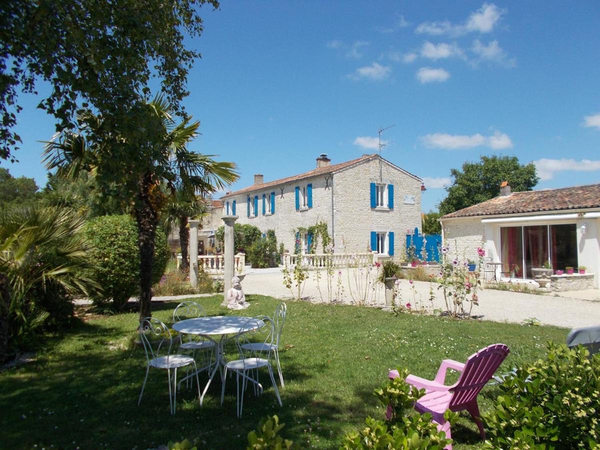 Le Clos Des Palmiers Saint-Ouen-d'Aunis Luaran gambar